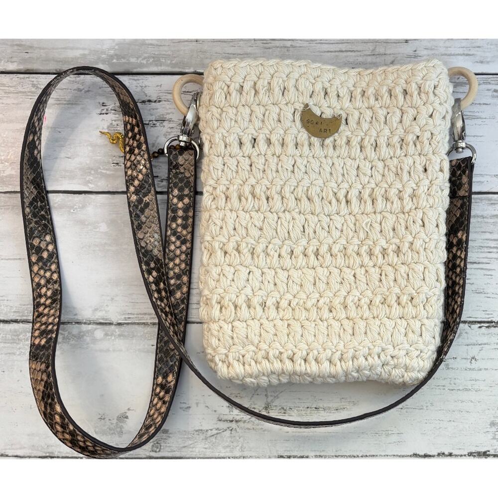 SoFi Art Women’s Handmade Crochet Snake Charm Crossbody Bag